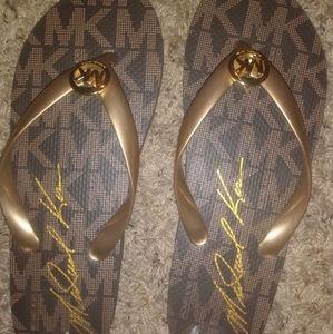 Michael Kors Flip flops